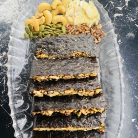 Bánh rong biển kẹp hạt - Bữa ăn nhẹ hoàn hảo cho người ăn kiêng, giảm cân